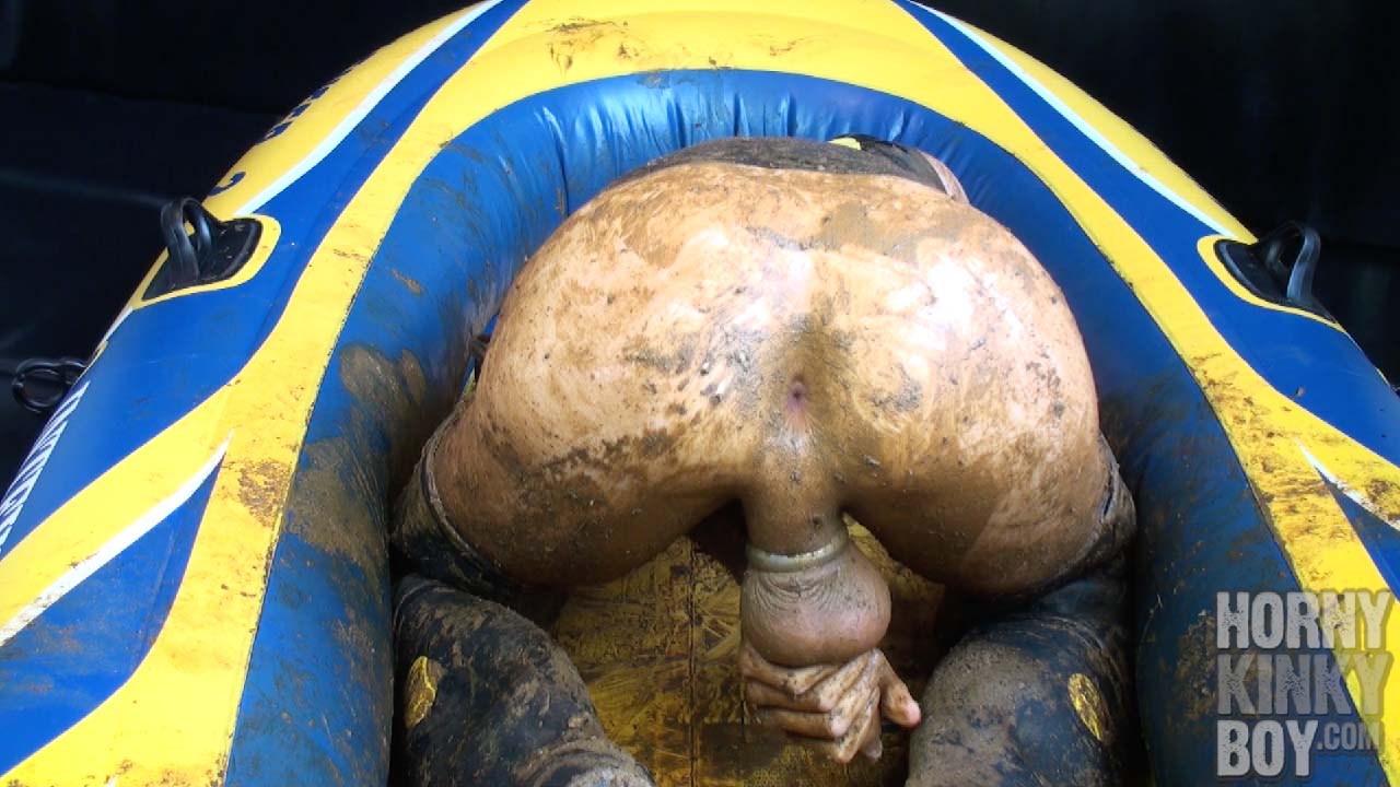 1280px x 720px - Rubber Boat Fuck Slut - gay scat porn at ThisVid tube