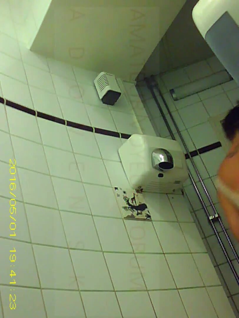 VOYEUR TOILET STUDENT 37 - ThisVid.com