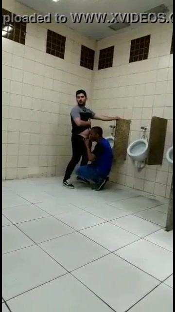 Sex in public toilet spy - ThisVid.com