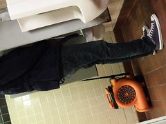 urinal play 11