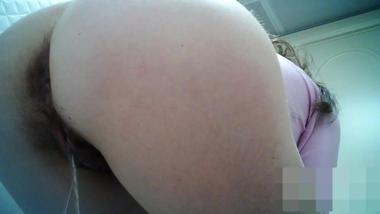 Beautiful Russian woman spy wc poop 932 - ThisVid.com