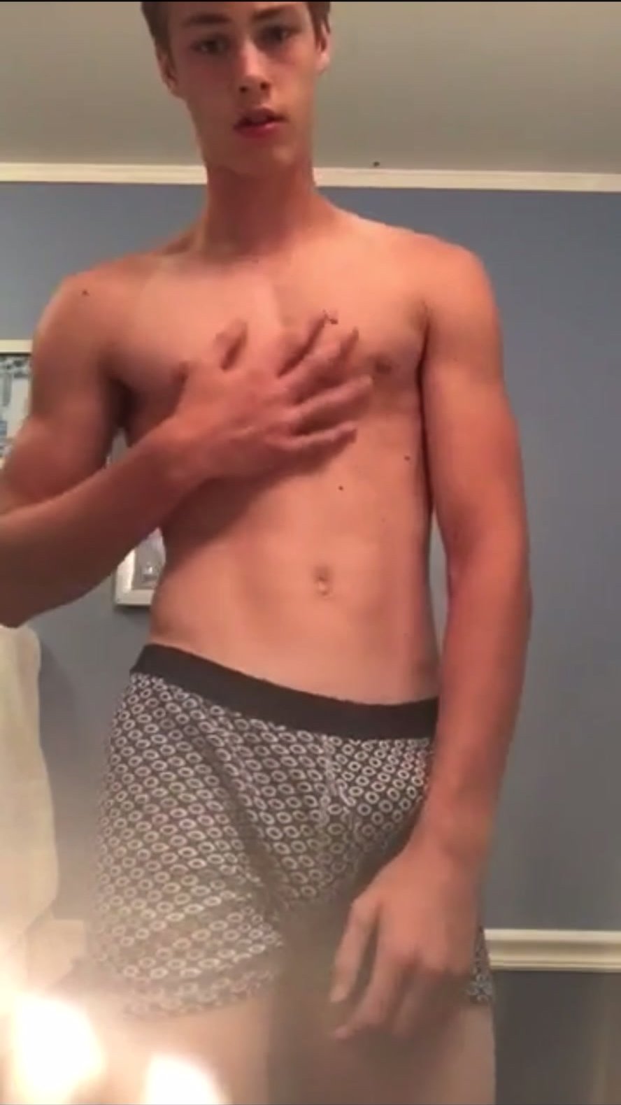 Exposed twink showing what he got - ThisVid.com