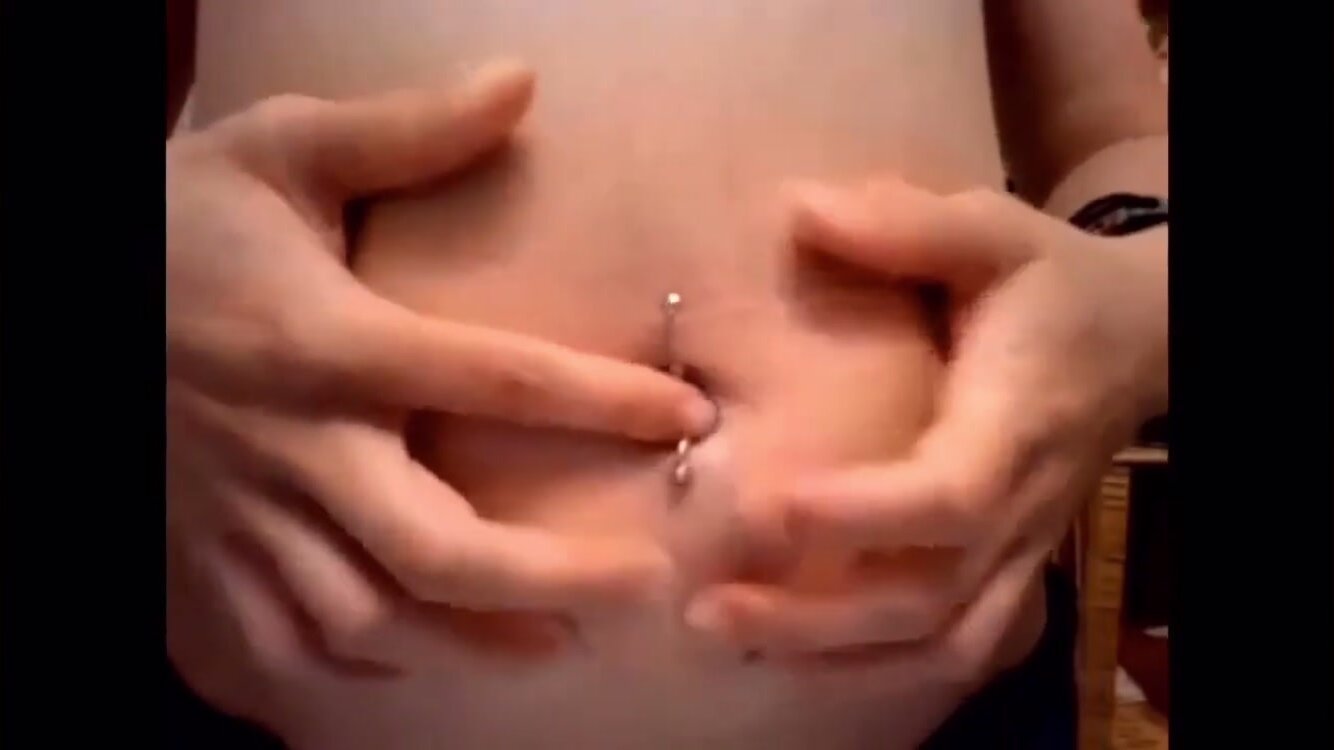 Belly Gurgles Comp | MsYummyTummyable - ThisVid.com em inglês