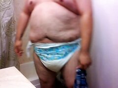 dirty diaper off