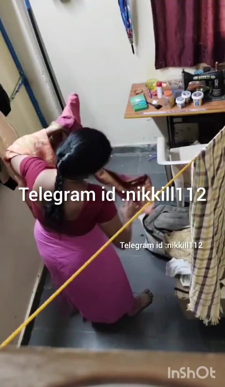 Tamil aunty nude dress change