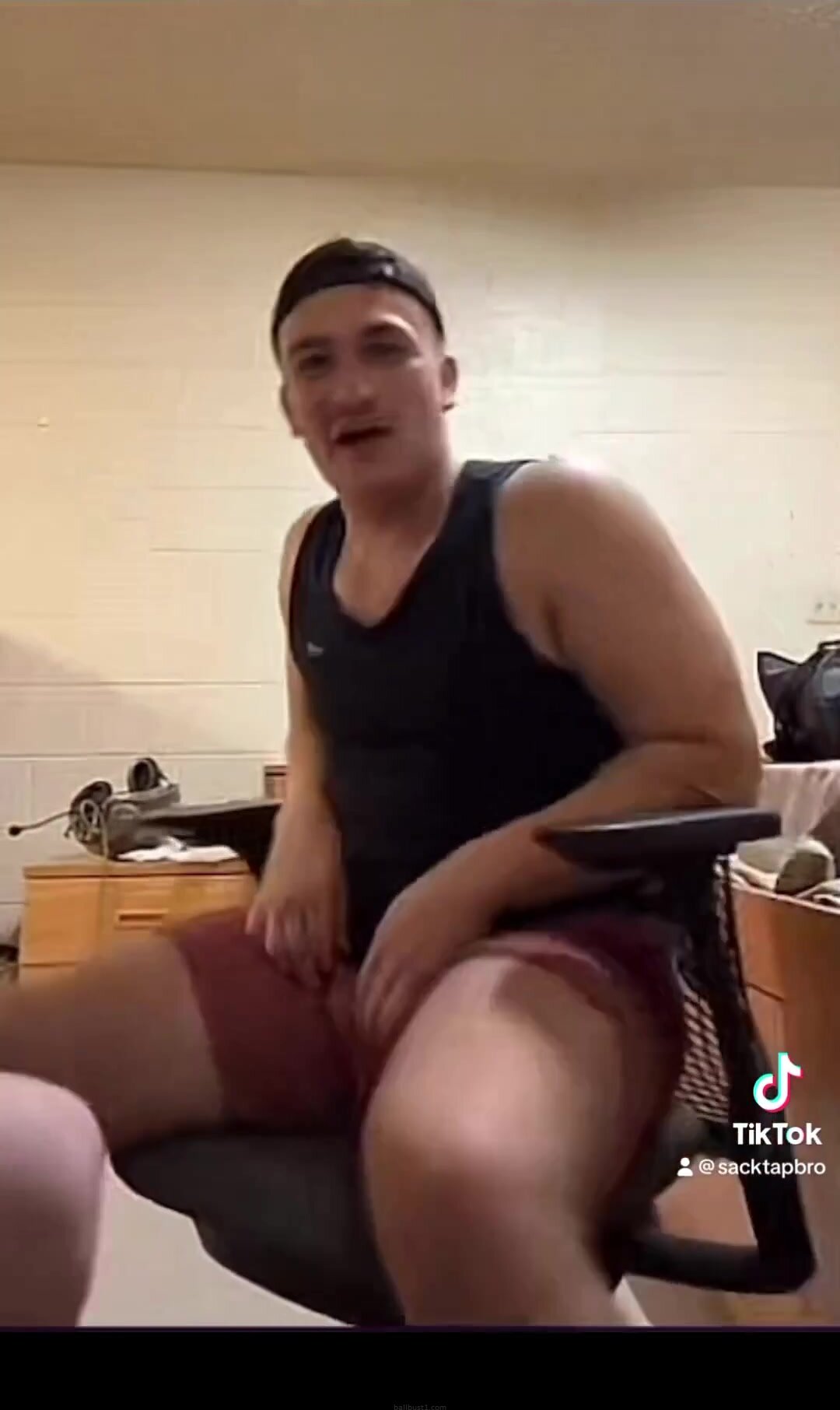 Cute Frat Guy Keeps Getting Hit in His Big Bulge - ThisVid.com