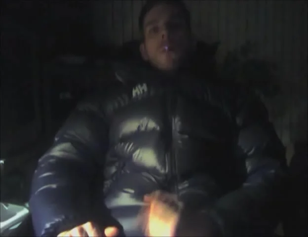624px x 480px - Fit guy jerking in puffer coat - gay fetish porn at ThisVid tube