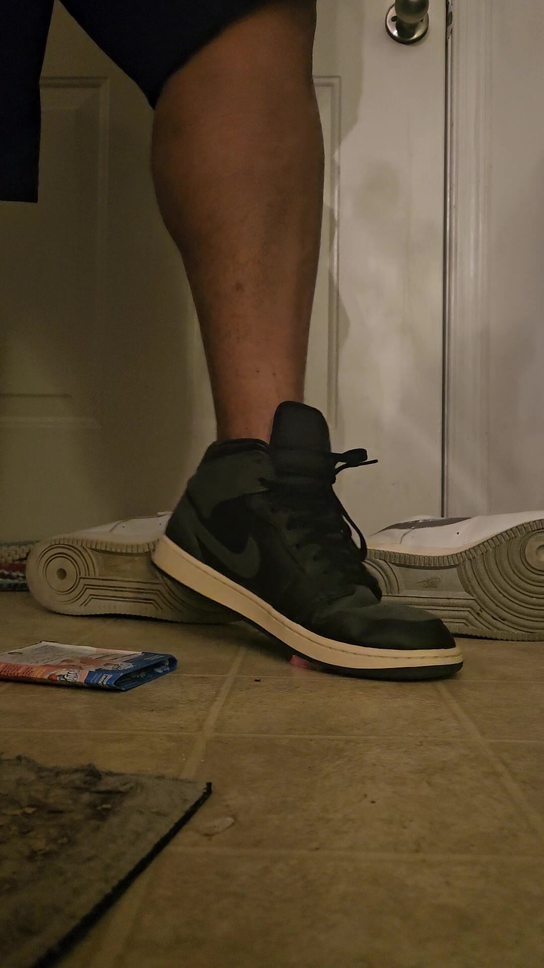 Crushing old and rare Af1s - ThisVid.com