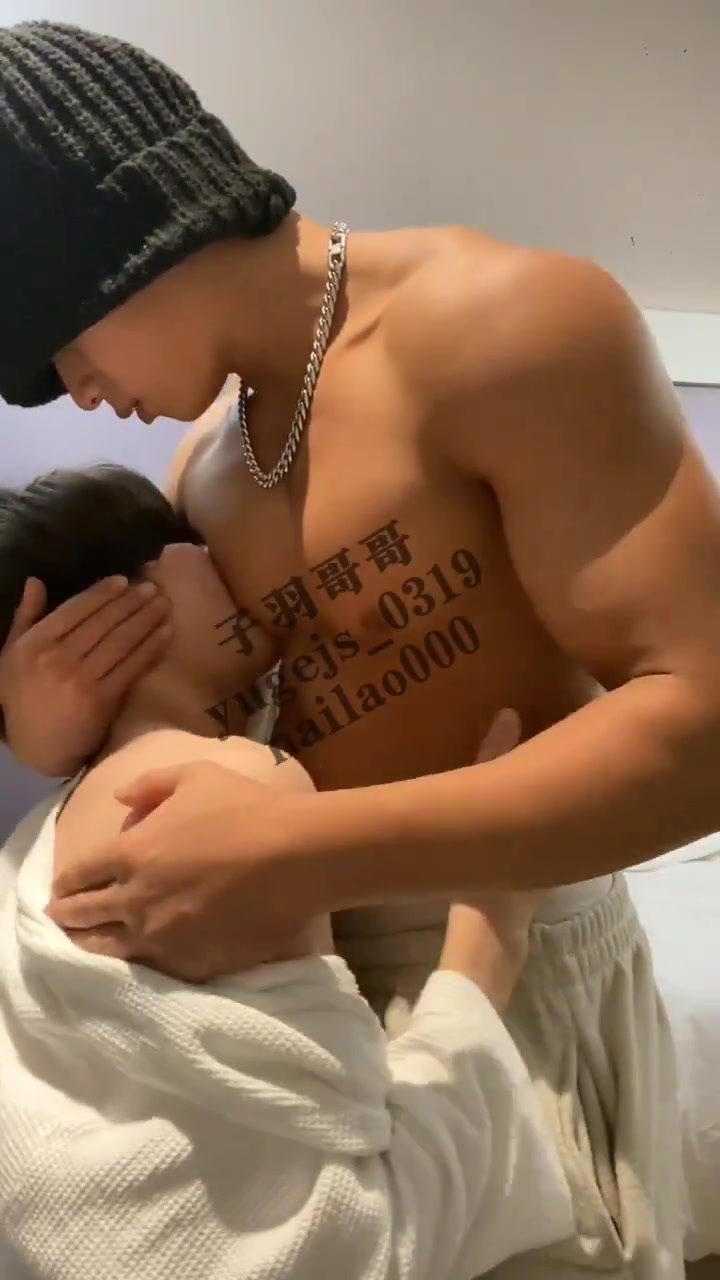 Asian muscle nipple and cock worship - ThisVid.com em inglês