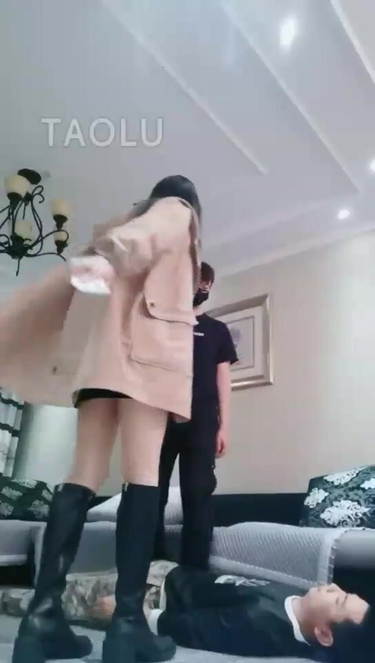 Whipping: chinese femdom cuckold 67 - ThisVid.com