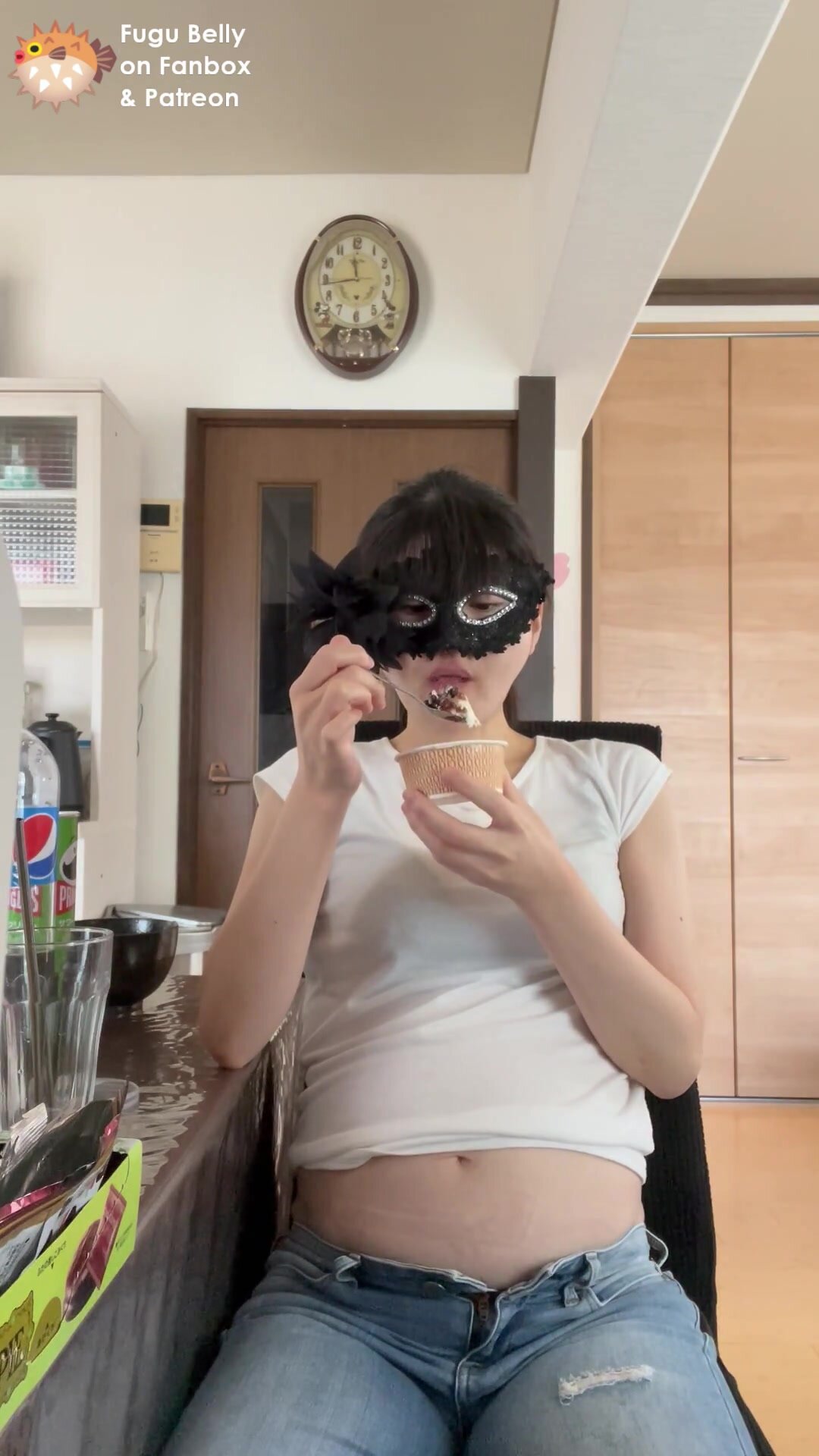 Fugu belly 9 - ThisVid.com