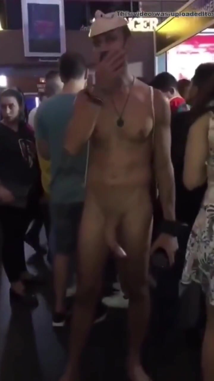 Fit hung guy shows off big dick in public - ThisVid.com