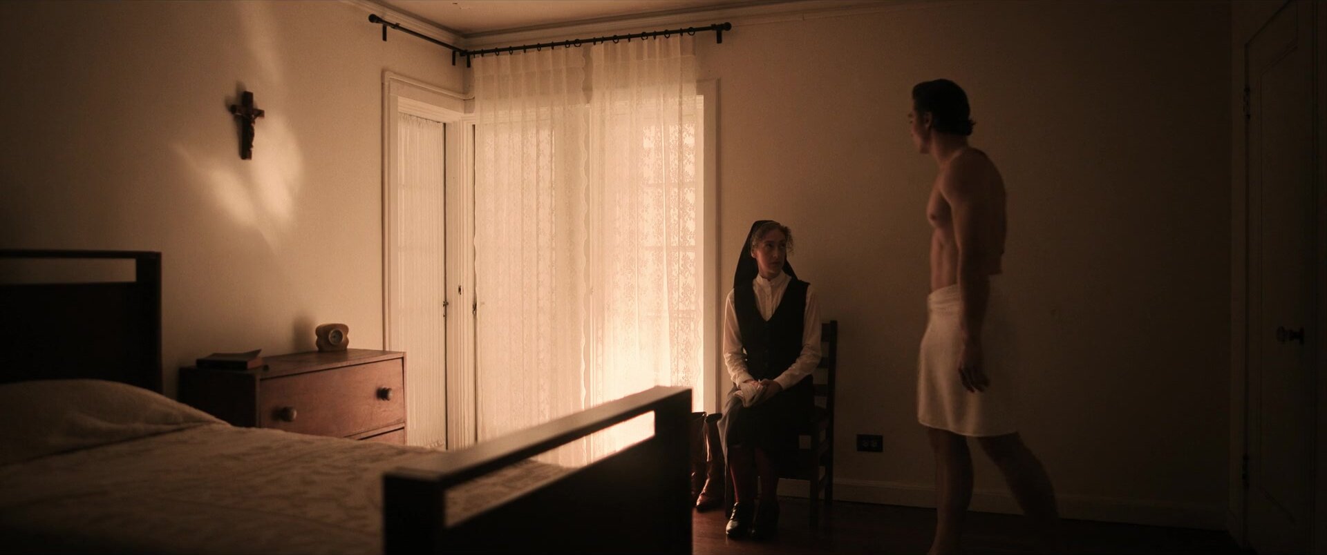 SEDUCING NUN - ThisVid.com