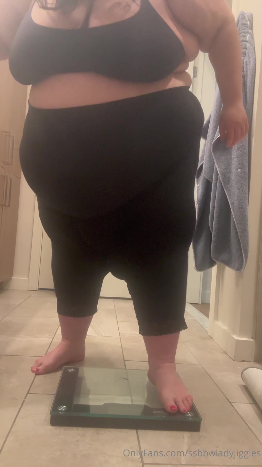 Ssbbw lady j