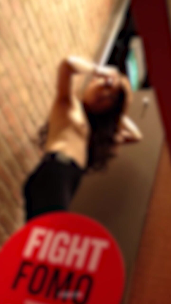 SG Changing Room Voyeur - 11 - ThisVid.com