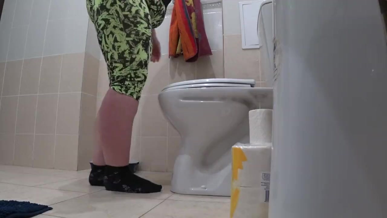 toilet bathroom big ass voyeur5