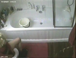 Hidden toilet mast 1 - ThisVid.com
