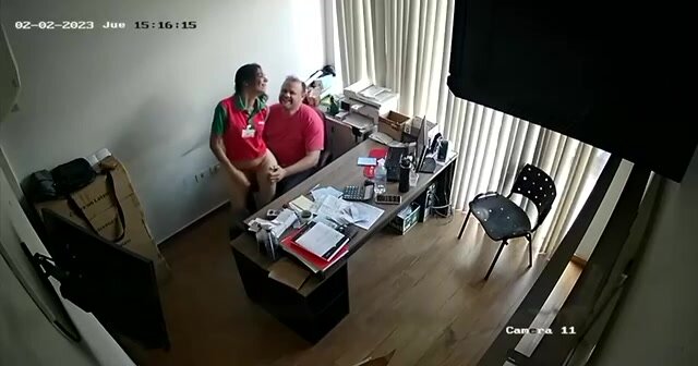 Ipcam_4 boss and client - ThisVid.com