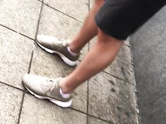 Builder with bulge - video 2