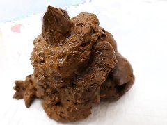 6 naked asIan girls shitting.