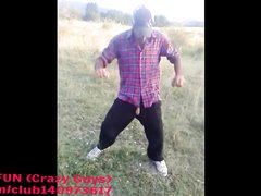 SEXY DRUNK DANCER NAKED