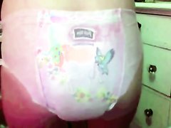 teen girl poops diaper - video 2