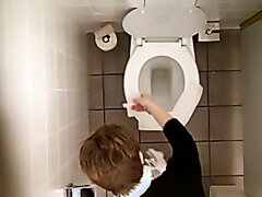 Voyeur farting