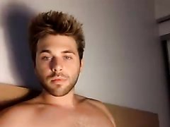 PERFECT GUYS STROKING IN SHOWER