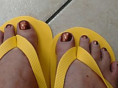 YELLOW FLIP FLOPS MODEL IN A SEWER FANTASY AND IT'S MY DREAM