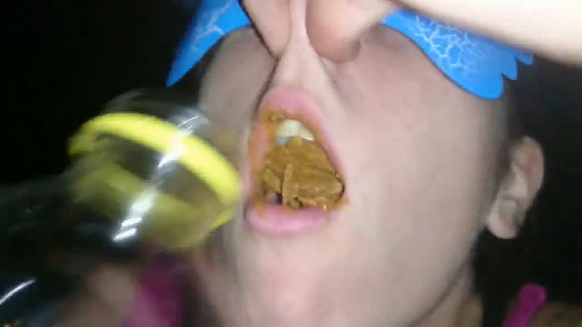 Amateur Scat Teens Real Feeding Lots Of Piss And Shit - Scat.World