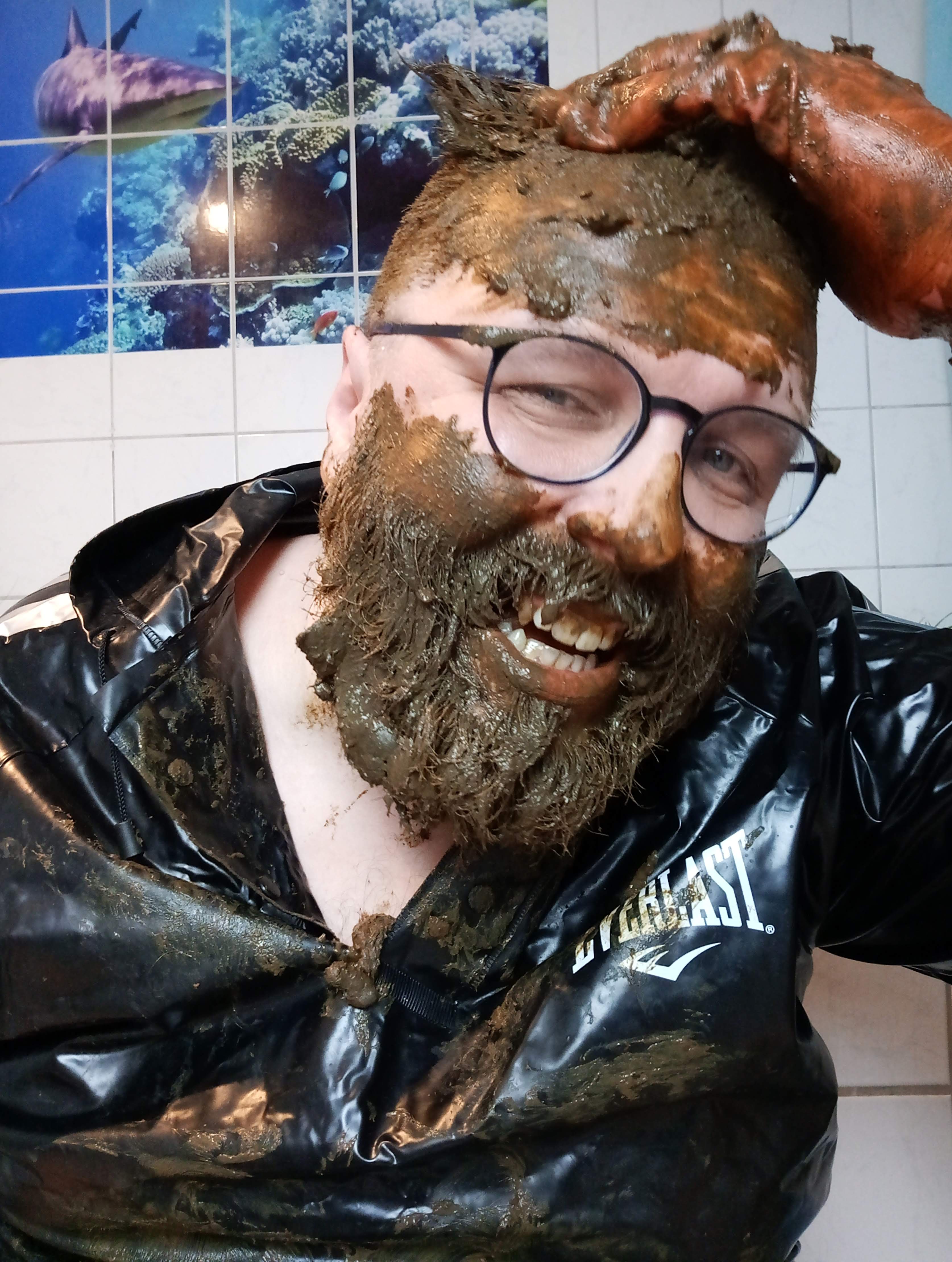 Shit Hair Day - Extreme Scat play, Full Head Smearing, Eating & Cumshot -  ThisVid.com En español