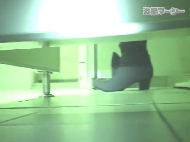 Voyeur　toilet　girl japanese　station 
