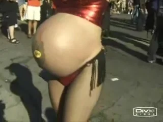 Pregnant Hippie Girls - Pregnant Hippie -- her 4th one - ThisVid.com