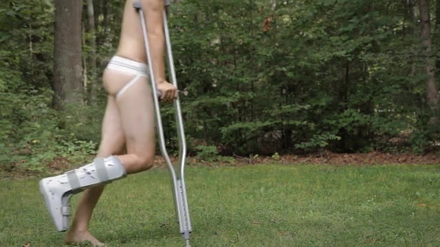 Handicapped Handstand Stool