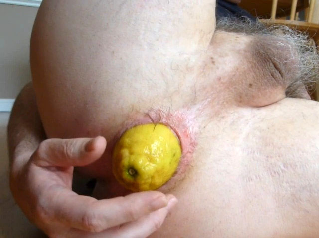 640px x 478px - Shoving a thick lemon up his gay anus - gay bizarre porn at ThisVid tube