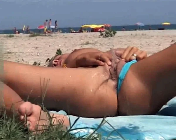 Beach Pussy - Busty girl rubs her pussy peeing at the beach - pissing ...
