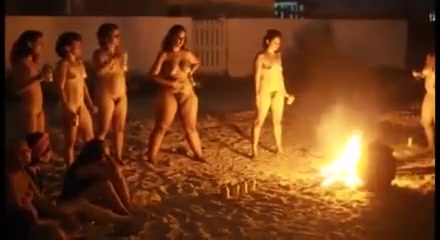 Brazilian mature women peeing around the fire