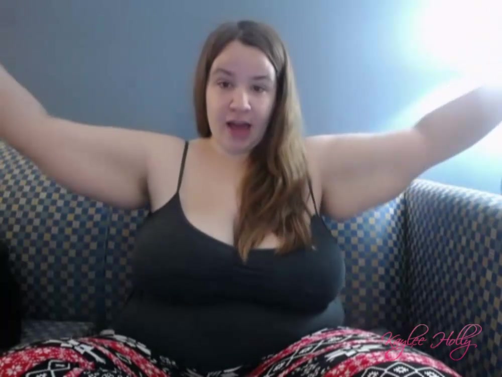 Naked Fat Bitch Wife - Fat Bitch Flabby Arms - ThisVid.com