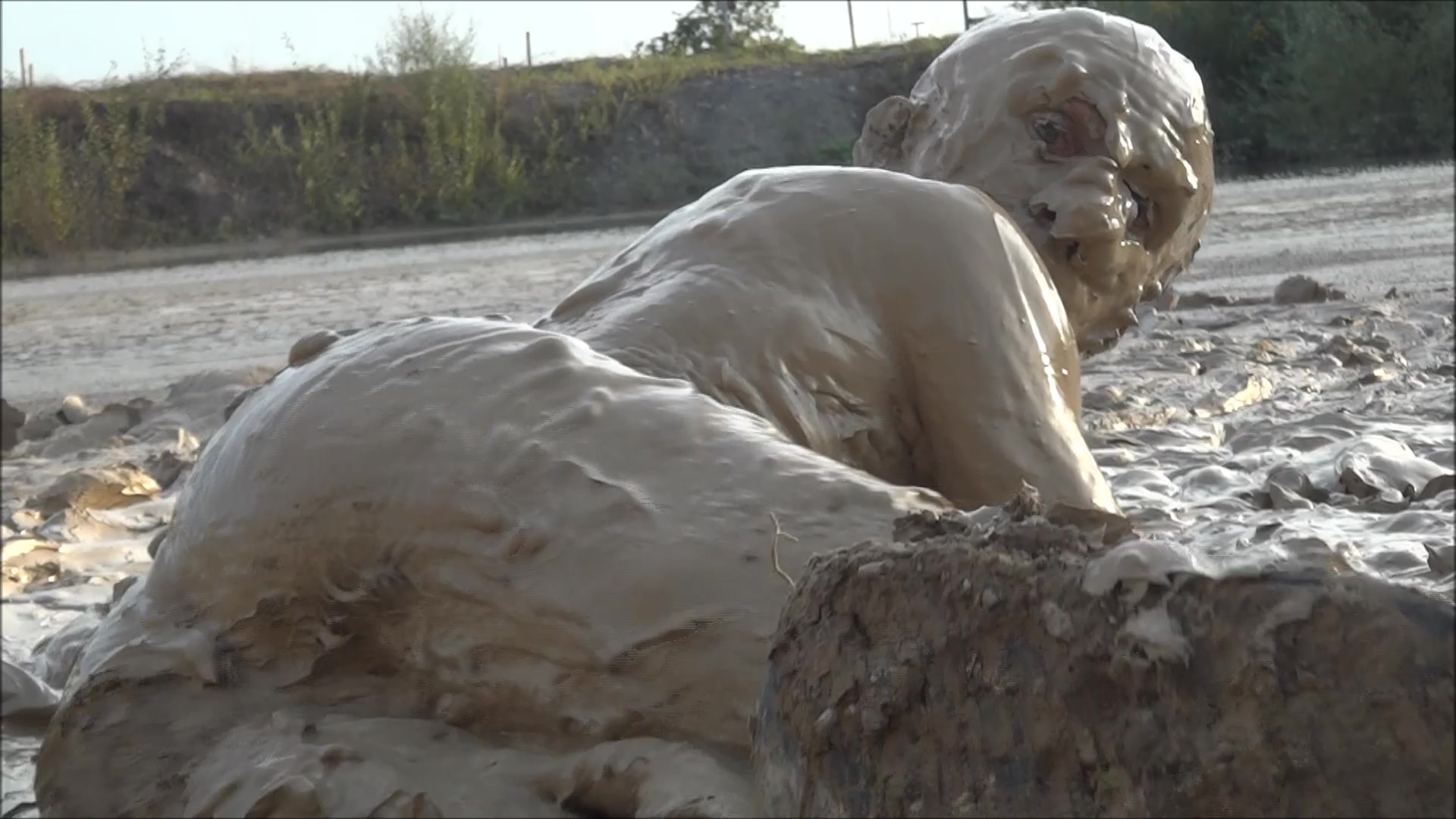 Fat Girl Naked Mud - Naked mud bath 2 - ThisVid.com