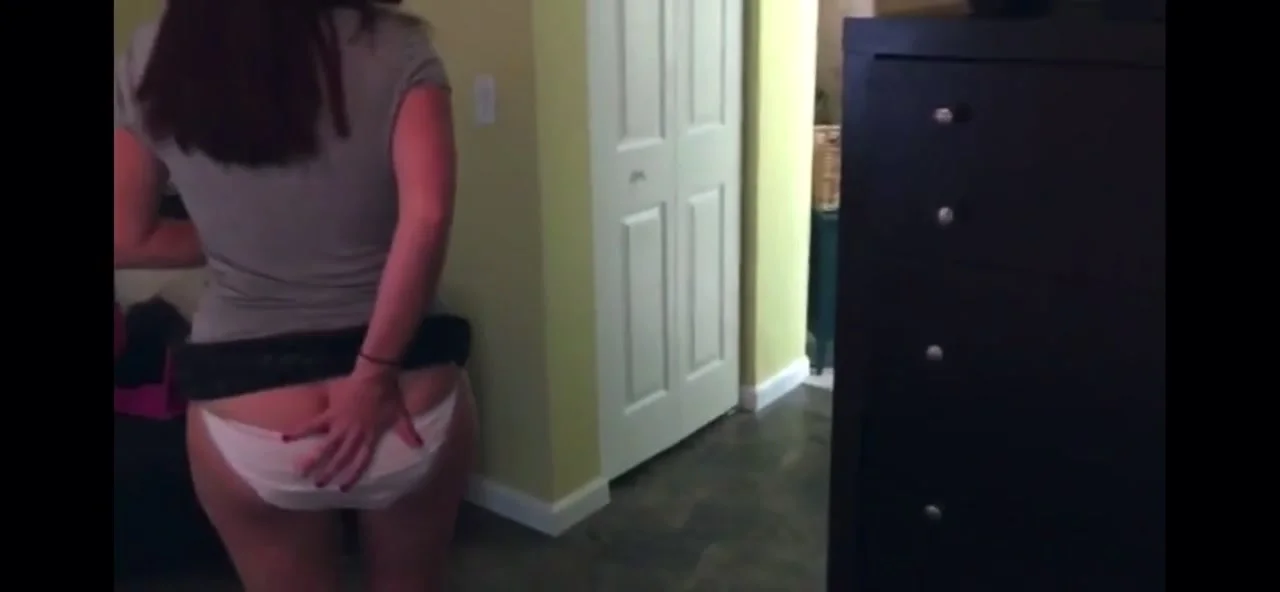 Girl Pooping Her Panties