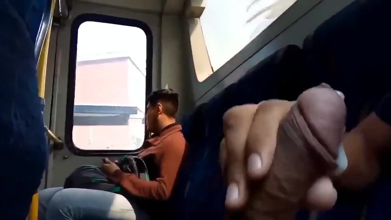 Cumming on the bus