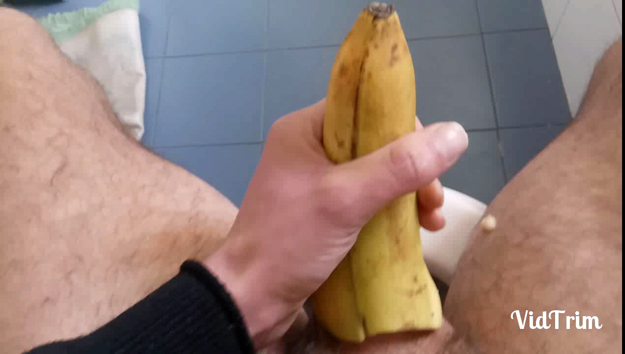 Fuck a banana - handjob with a banana