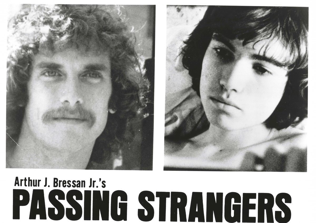 VINTAGE - PASSING STRANGERS (1974) photo