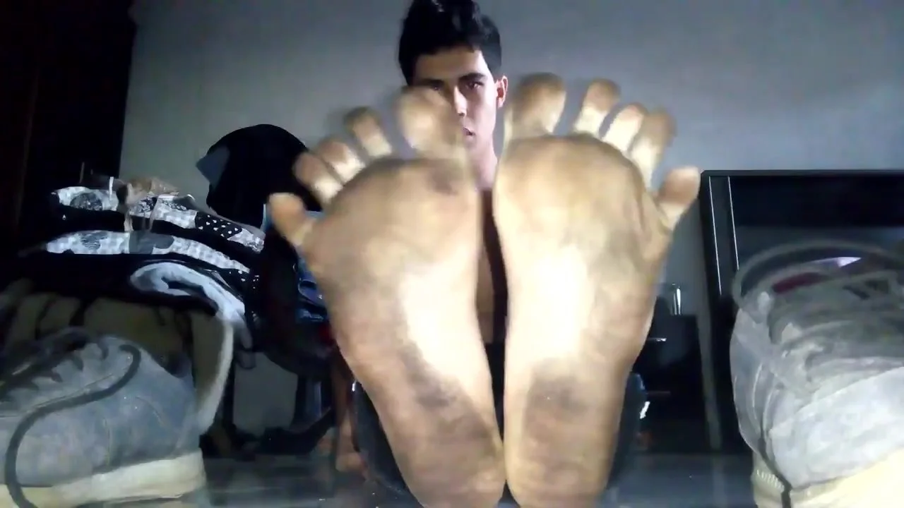 Dirty Barefoot Bondage - Dirty Twink Feet 1 - ThisVid.com