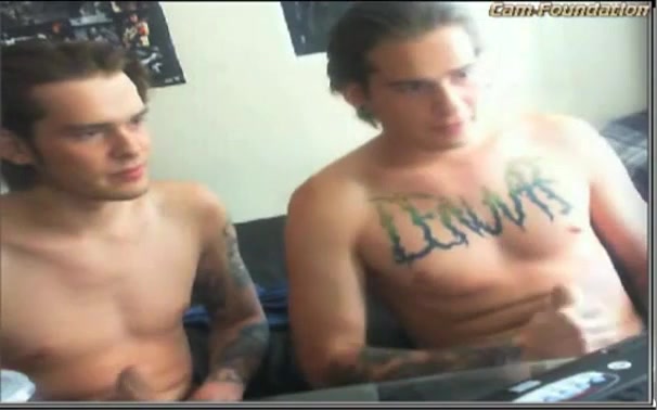 Hot sexy twins with tats and huge cocks on cam