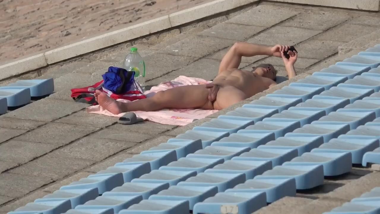 Naked Sunbathing Telegraph