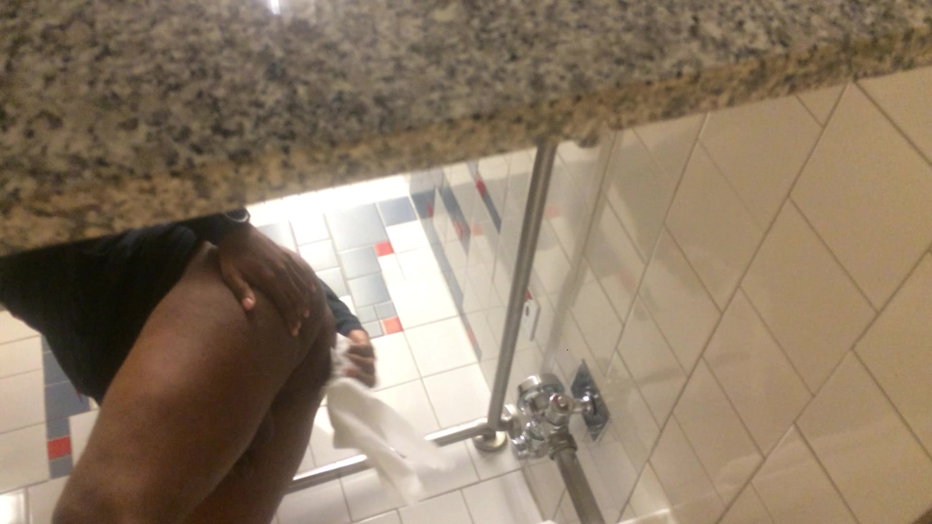 Black guy shits at mall
