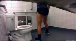 Chipotle Toilet - ThisVid.com