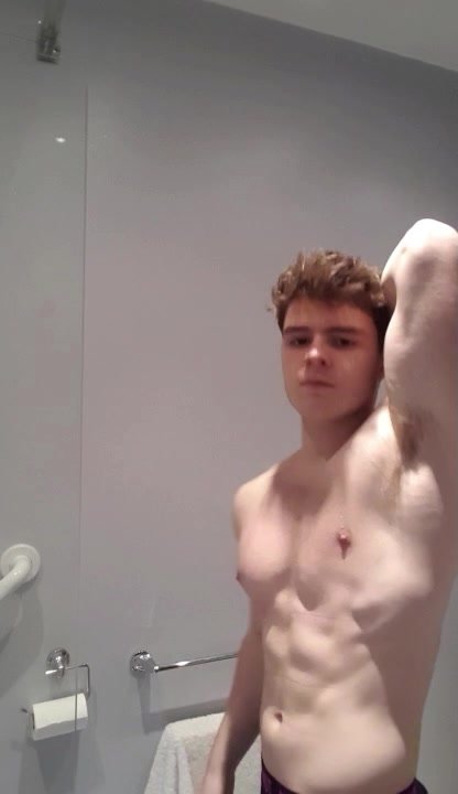 Teen Muscle Jock - Bodybuilder teen - ThisVid.com