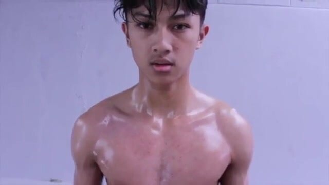 640px x 360px - Young boy rough nipple torture - ThisVid.com